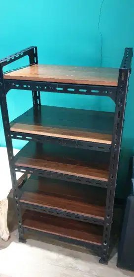 Rak Audio 5 susun