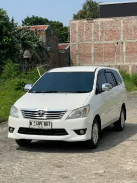 Kijang innova 2.5 G at 2013 diesel (low km)