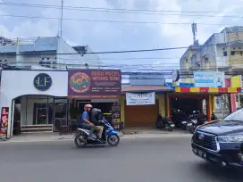 Dijual Tanah Beserta Bangunan Jalan Raya