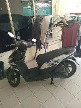 Honda beat pop 2016