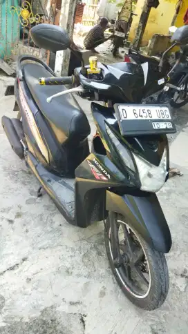 Honda Beat Injeksi Th 2013 Siap Pakai Plat D Bandung