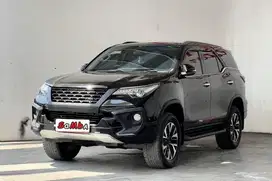 TOYOTA FORTUNER VRZ TRD MATIC 2018..PAJAK JULI 2025