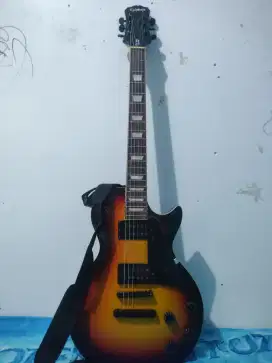 Jual gitar dan kelengkapannya