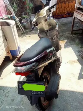 Jual Vario Techno CBS 110 ss sblh 3,5jt nego