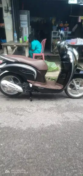 Jual motor Honda Scoopy beet