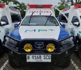 Ambulance Medikal Plaza (MP 46) Toyota Hilux Double Cabin 2.4L (4x4)