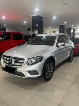 Mercedes Benz GLC 250 4MATIC Tahun 2017