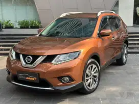 1 TANGAN DARI BARU ! NISSAN X-TRAIL 2.5 A/T NIK 2015