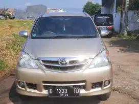 Avanza G 2011 M/T Bensin 1300cc