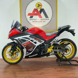 Kawasaki Ninja 250 Se Th 2013 [KM 23 RIBUAN KONDISI GOOD SIAP PAKAI]