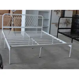 Ranjang besi tempat tidur informa 160x200