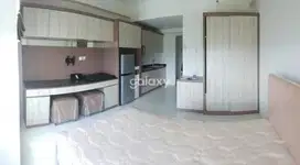 Apartemen Barkeley UC Citraland Surabaya Lantai 18 Hadap Selatan Studi