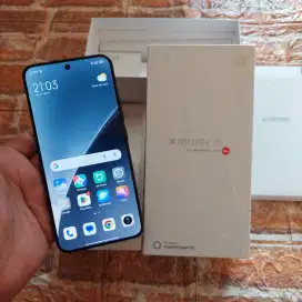 Xiaomi 15 (12/256 Gb) Like New_Garansi Sangat Panjang