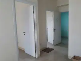 GREEN PRAMUKA SQUARE 2 KAMAR TIDUR KOSONGAN JUAL CEPAT