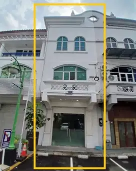 Sewa Ruko 3,5 Lantai di Jl. Tentara Pelajar, Senayan , Kebayoran Lama