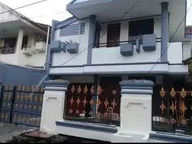 Rumah di Komplek Eramas 2000 Jakarta Timur