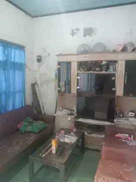Rumah 2 lantai Lokasi saaangaat Strategis di JOJORAN-karangmenjangan
