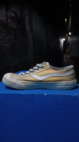 Ventela Public Low