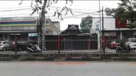 Tanah dengan Rumah Kontrakan di daerah Jakarta Timur