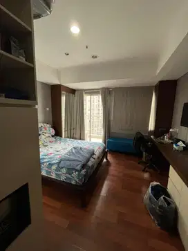 disewakan bulanan apartemen royal mediterania type studio furnished