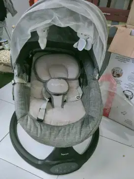 Bouncer preloved sugar baby automatic baby swing bed