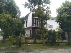 Rumah Hook Asri tiris di Kota Baru Parahyangan Padalarang dkt Tol IKEA