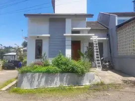 Rumah hook siap huni di Cluster Pesona Cileunyi
