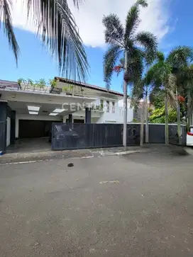 Dijual Rumah  Mewah Lokasi Strategis Di Bintaro Jakarta Selatan