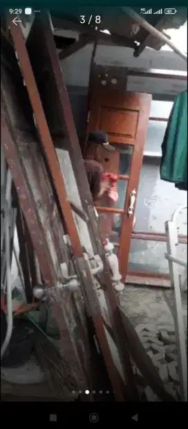 Kusen dua pintu lengkap dan kusen gendong lengkap bonus 1 pintu kaca