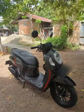 Di jual Honda Scoopy tahun 2021