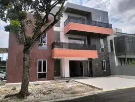 Dijual Hunian Mewah 3 Lantai di Sutera Palmyra, Alam Sutera, Tangerang