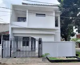 Dijual Rumah Bangunan Baru Hook Sektor 6 Gading Serpong