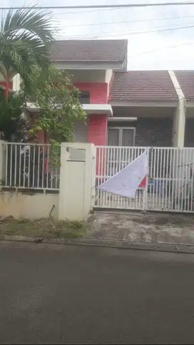 Dijual rumah murah 1lantai di Cluster Ifolia Harapan Indah 2 Bekasi
