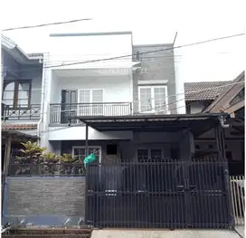 Rumah 2 Lantai Minimalis Siap Huni Di Sektor 5 Bintaro SC15061