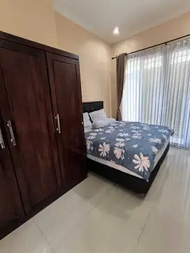 Sewa Rumah Cluster 4 KT, Taman Simpruk Lippo Cikarang, 85 Juta/Tahun!