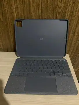 Logitech Combo Touch for iPad Pro 11 inch (keyboard case)