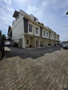 Dijual Rumah Komplek Krakatau Suite Jalan Pendidikan Daerah Sutomo