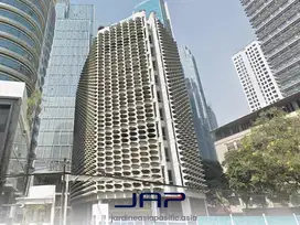 Sewa Kantor Sequis Center Luas 165 M2 Furnished SCBD dekat MRT Istora