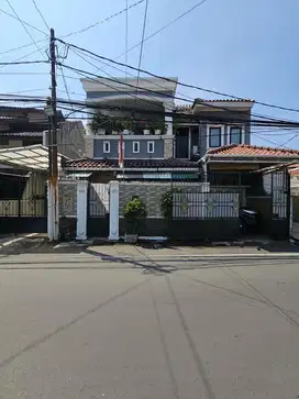 Rumah for Sale in Tanjung Barat, Jakarta Selatan