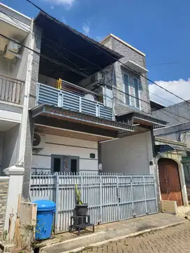Rumah SHM SIAP HUNI 200 M Summarecon Mall gading serpong kelapa dua