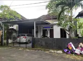 Rumah Lantai 1 Lokasi Patih Nambi Denpasar Utara Akses Papasan Mobil