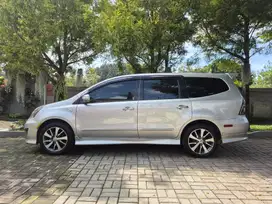 Nissan Grand livina 2013 Bensin