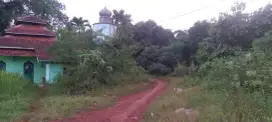 Tanah strategis dijual murah