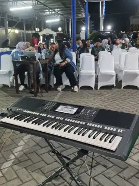 YAMAHA PSR S770 KEYBOARD ORIGINAL SECOND TANGAN PERTAMA