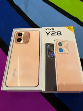 VIVO Y28 6/128 MULUS BERGARANSI