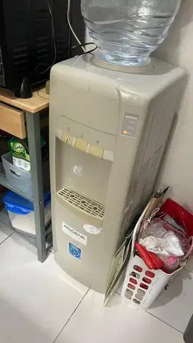 dispenser modena