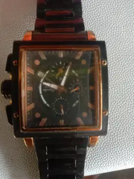 Jam tangan pria