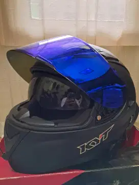Helm KYT falcon