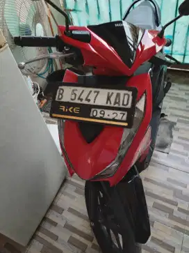Dijual honda beat th 2022 ss komplt ,stnk,bpkb,faktur