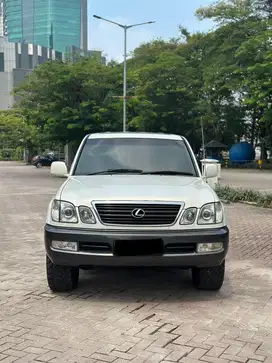 Lexus LX470 2000 A/t putih